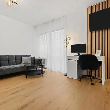 M&g Fuer 3 Mit Parkplatz, Kueche, Arbeitsplatz *