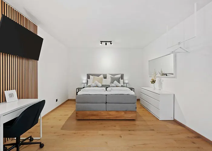 M&g Fuer 3 Mit Parkplatz, Kueche, Arbeitsplatz *